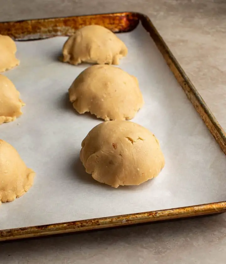 top rolls with peanut topping