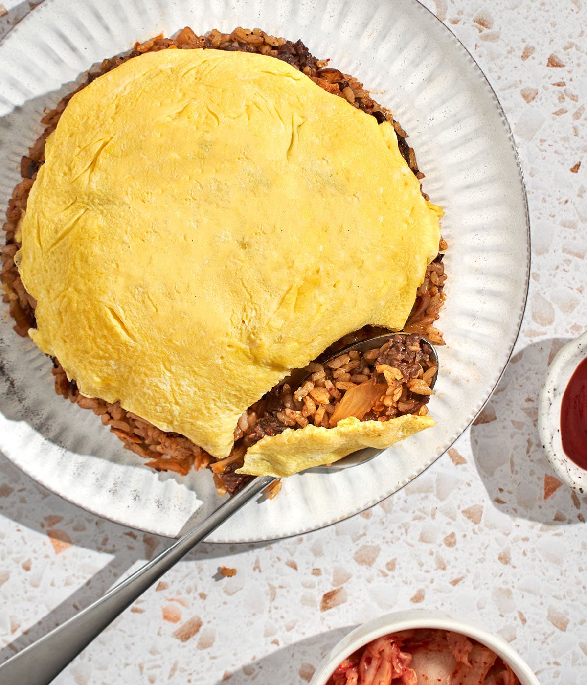 omurice with kimchi fried rice