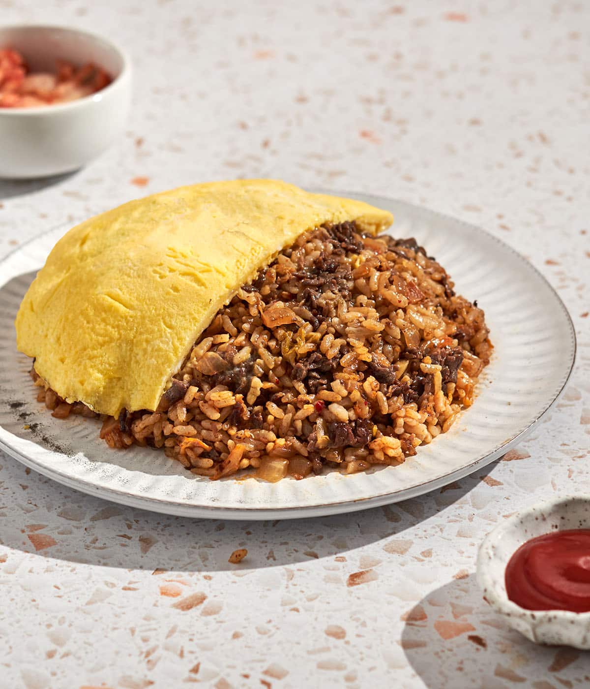 omurice with kimchi fried rice