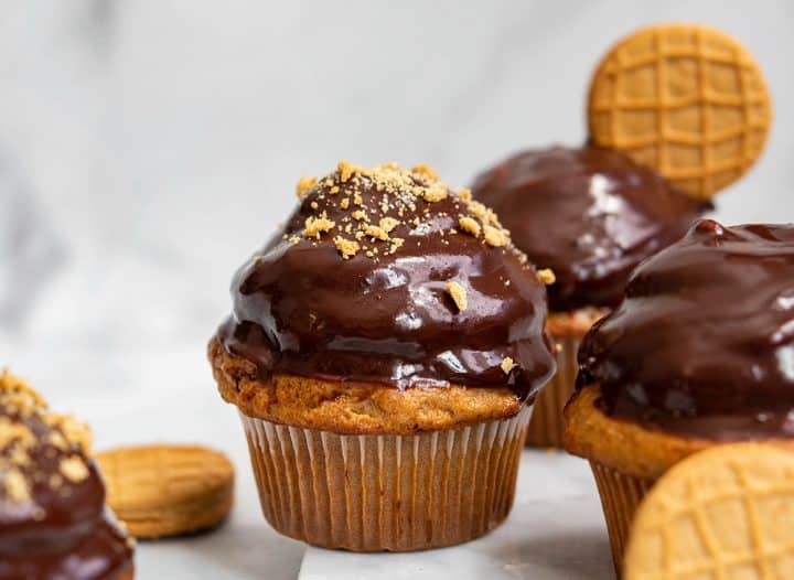 dipped nutter butter cupcakes