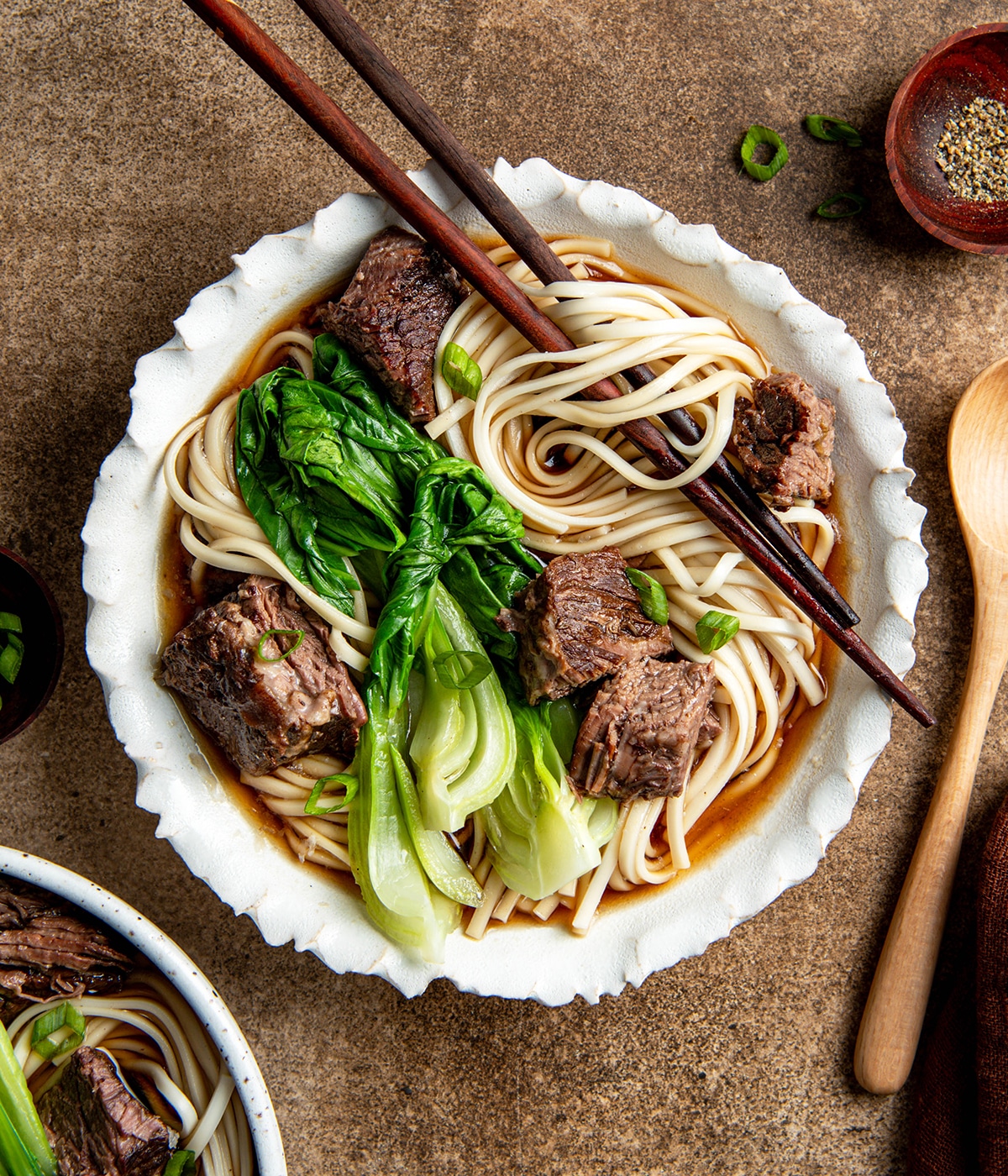 chinese braised beef stew noodles