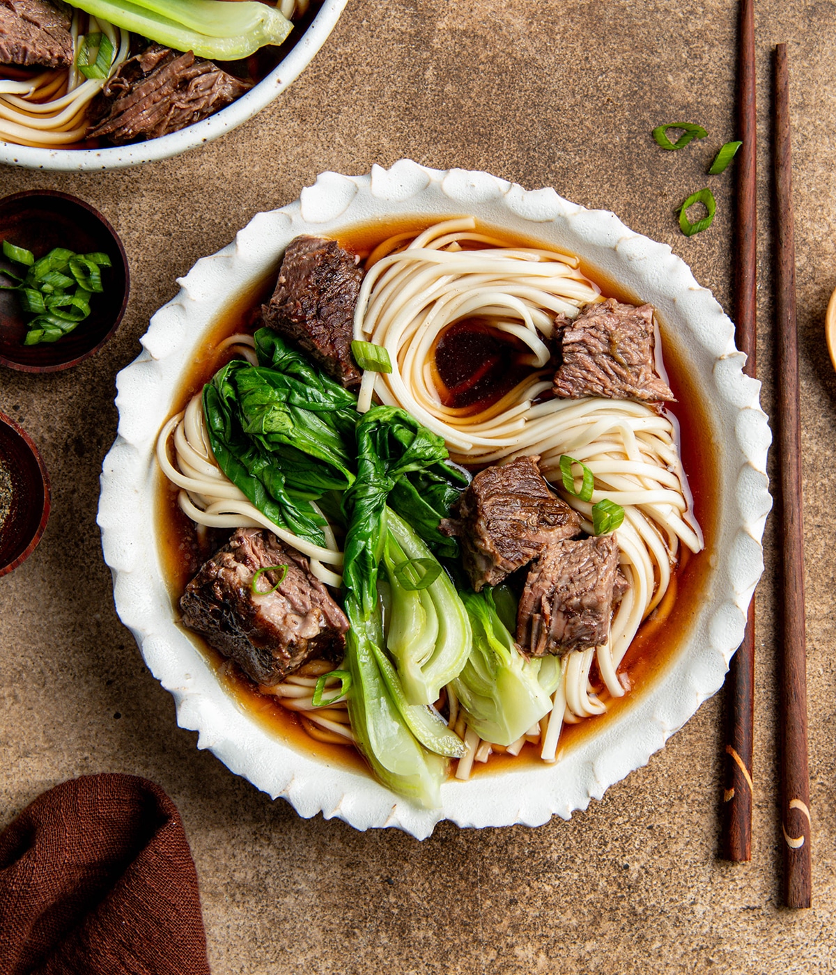 chinese braised beef stew noodles