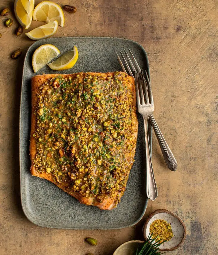 pistachio crusted salmon with onion chive butter