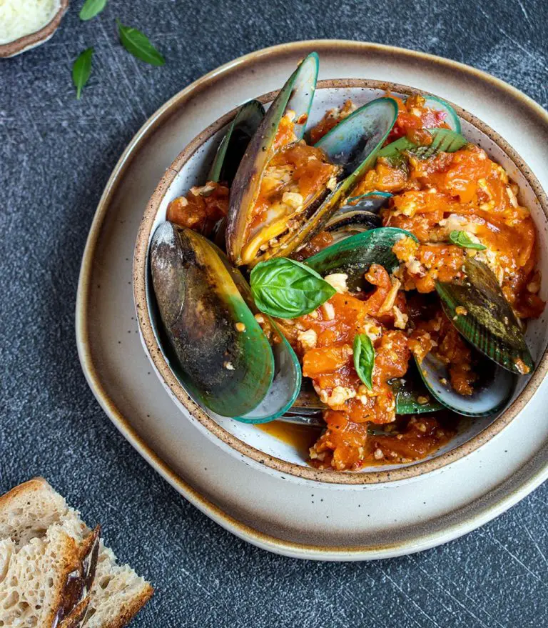 Mussels In Spicy Tomato Sauce Cherry On My Sundae