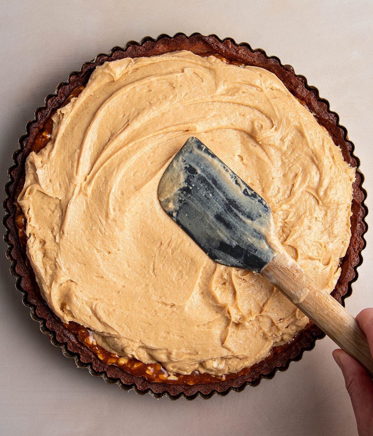 spread peanut butter mouse filling