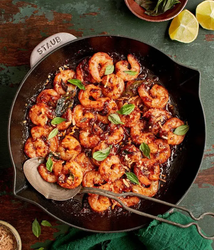 thai shrimp basil stir fry