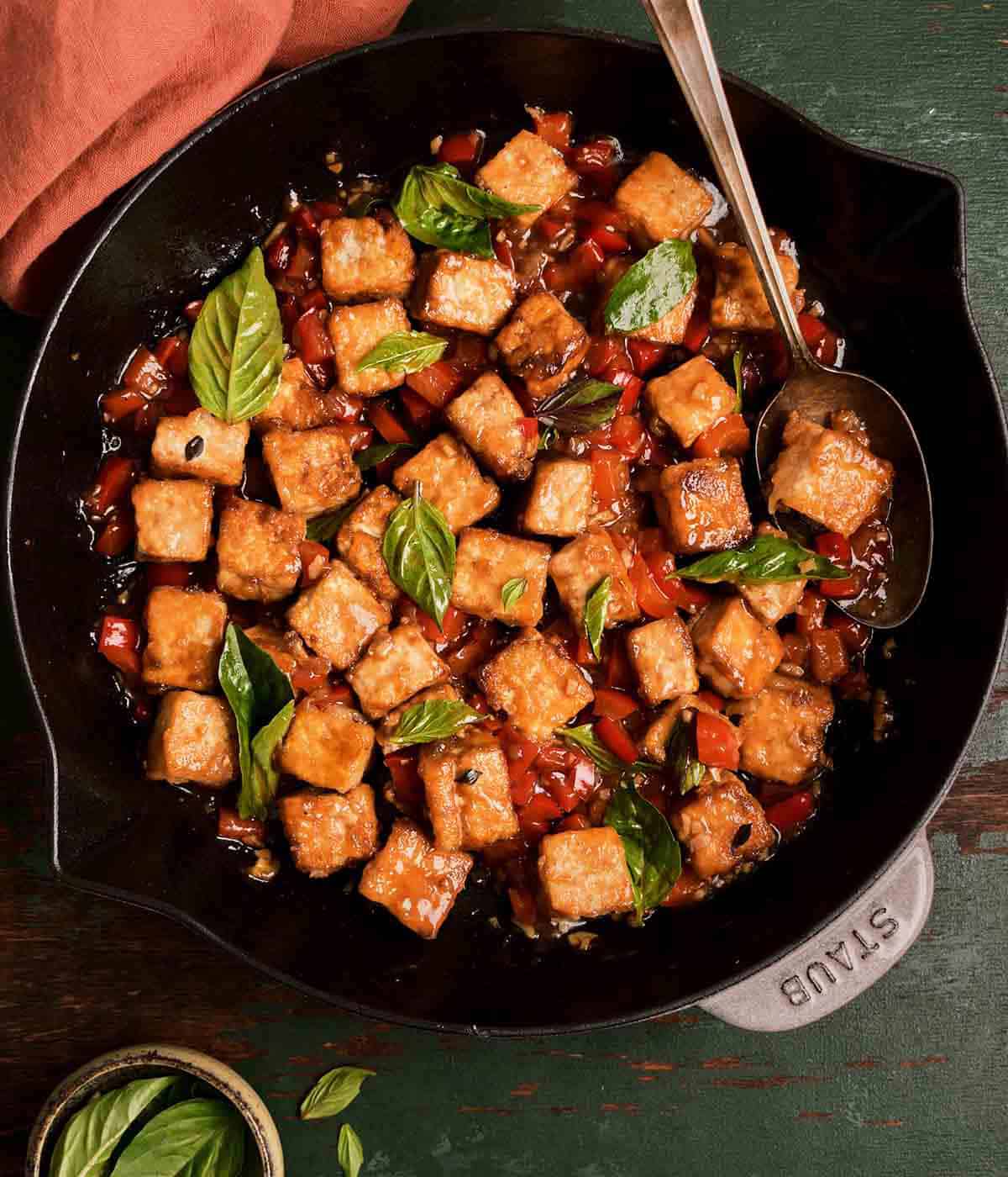 chili basil tofu stir fry