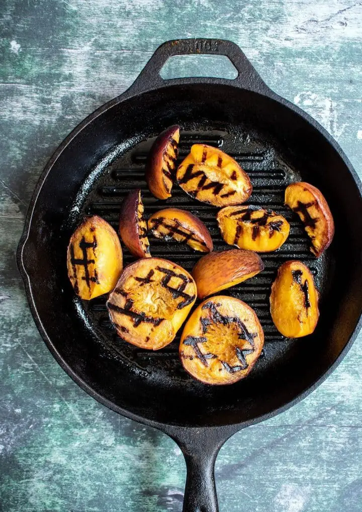 grilled peaches