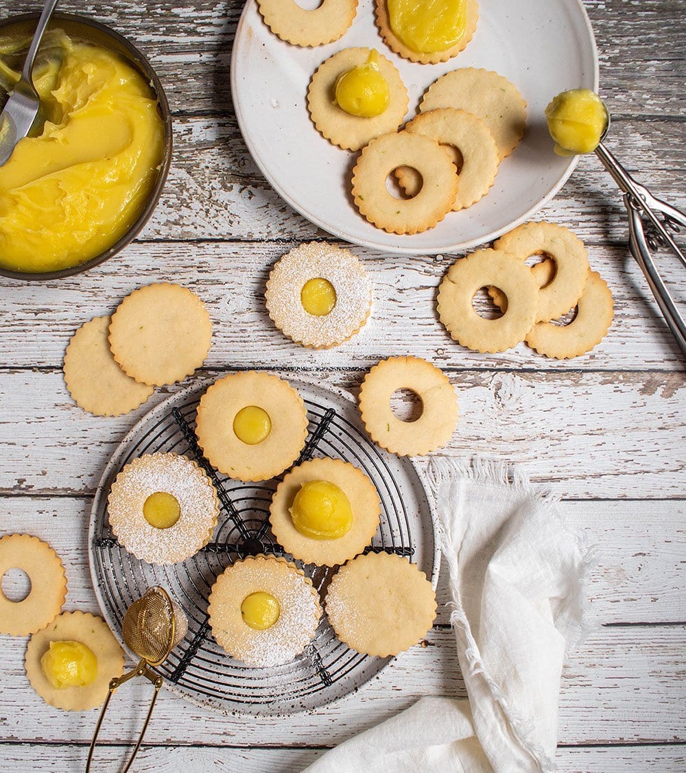 kaya linzer cookies