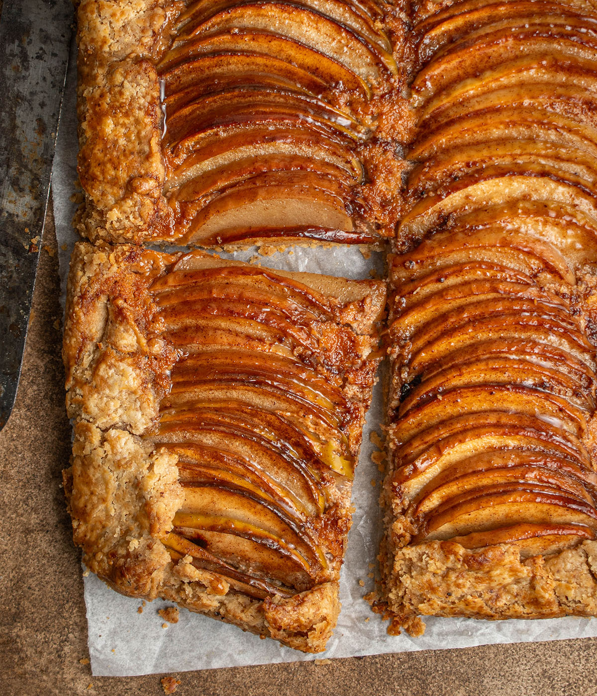 spiced apple galette