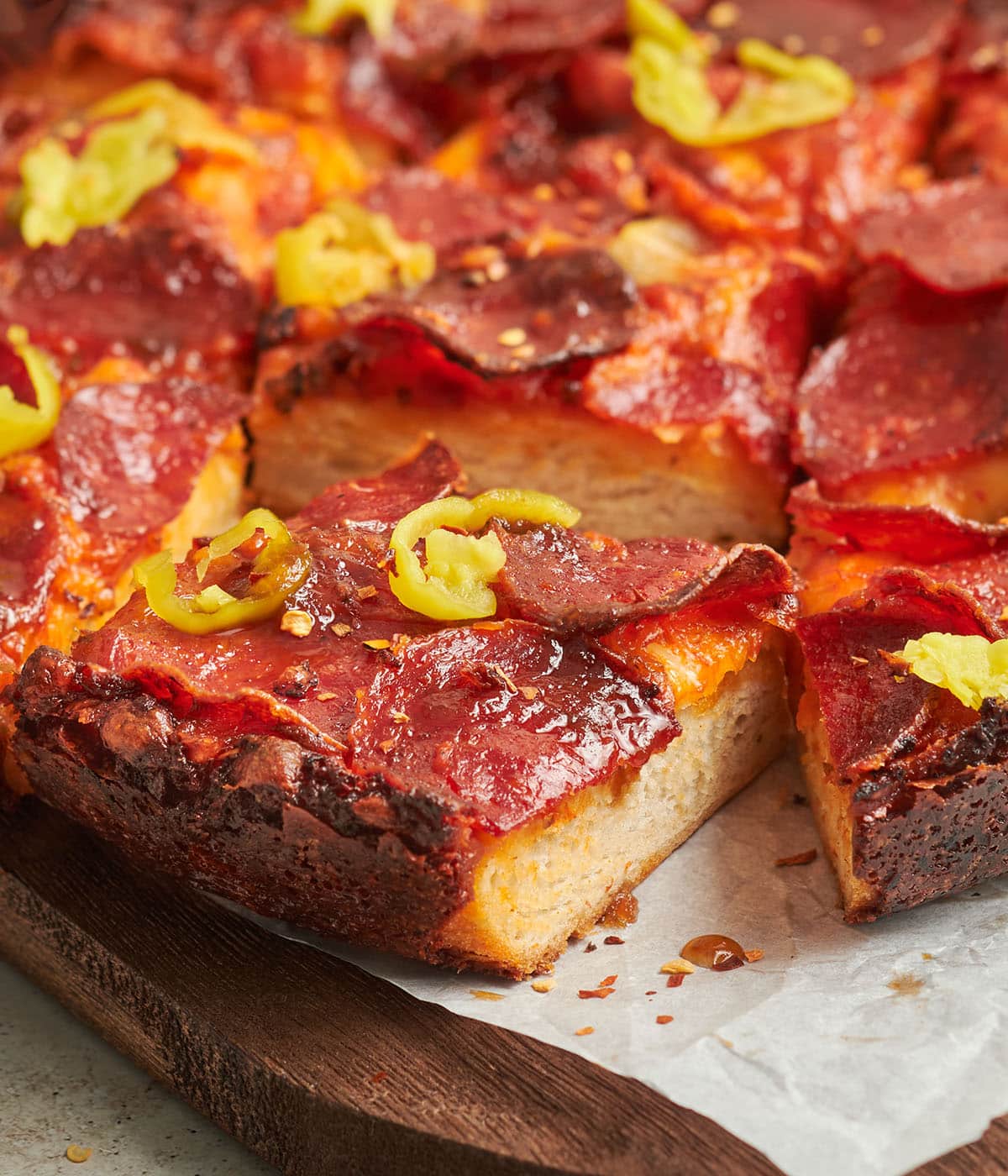 spicy pepperoni pan pizza