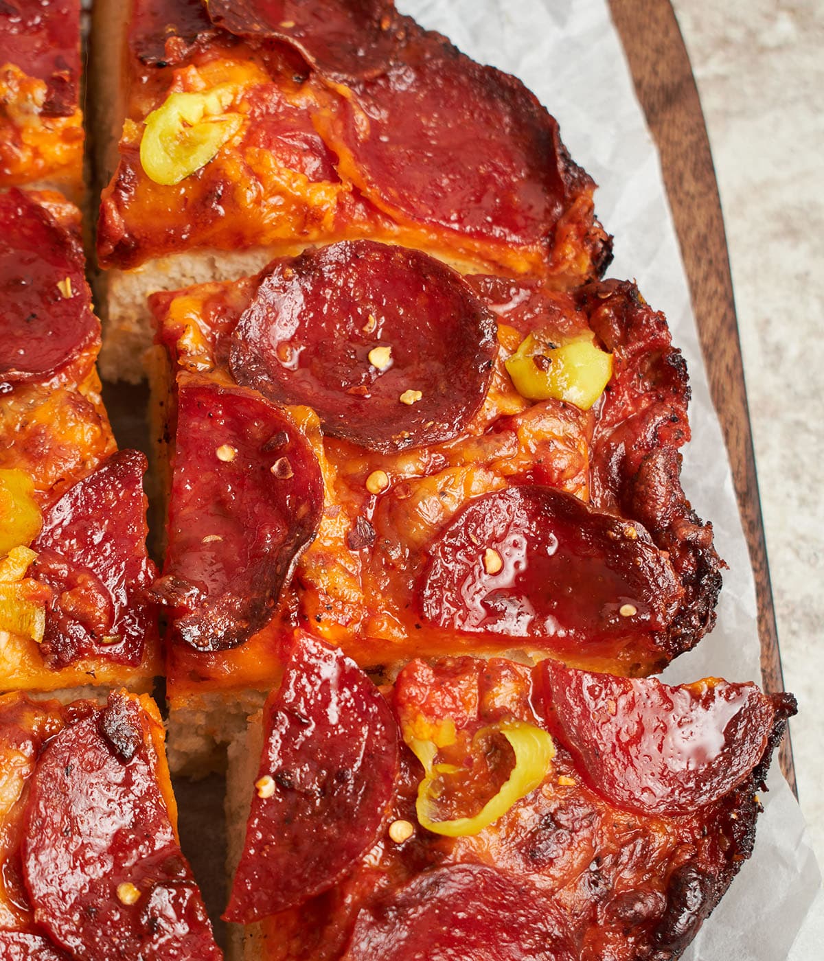 spicy pepperoni pan pizza