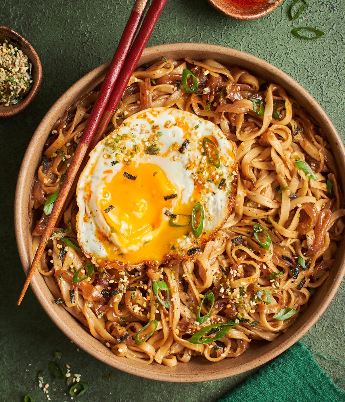 miso caramelized onion noodles