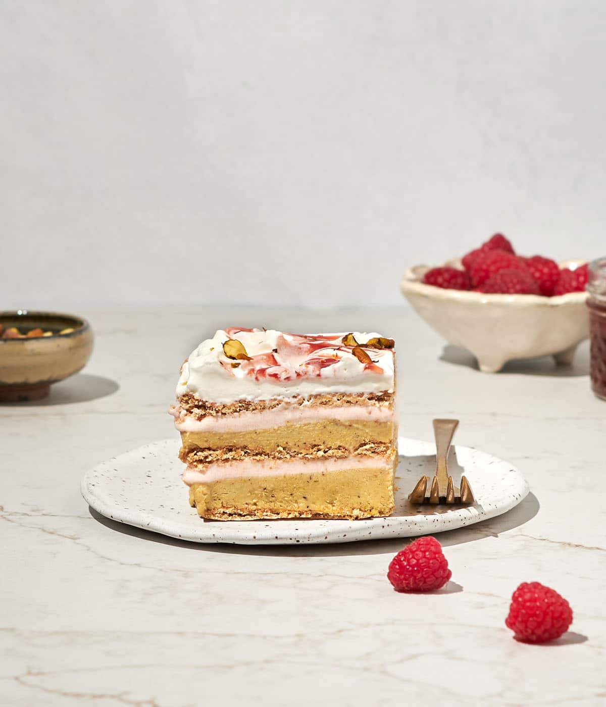 pistachio and raspberry icebox cake