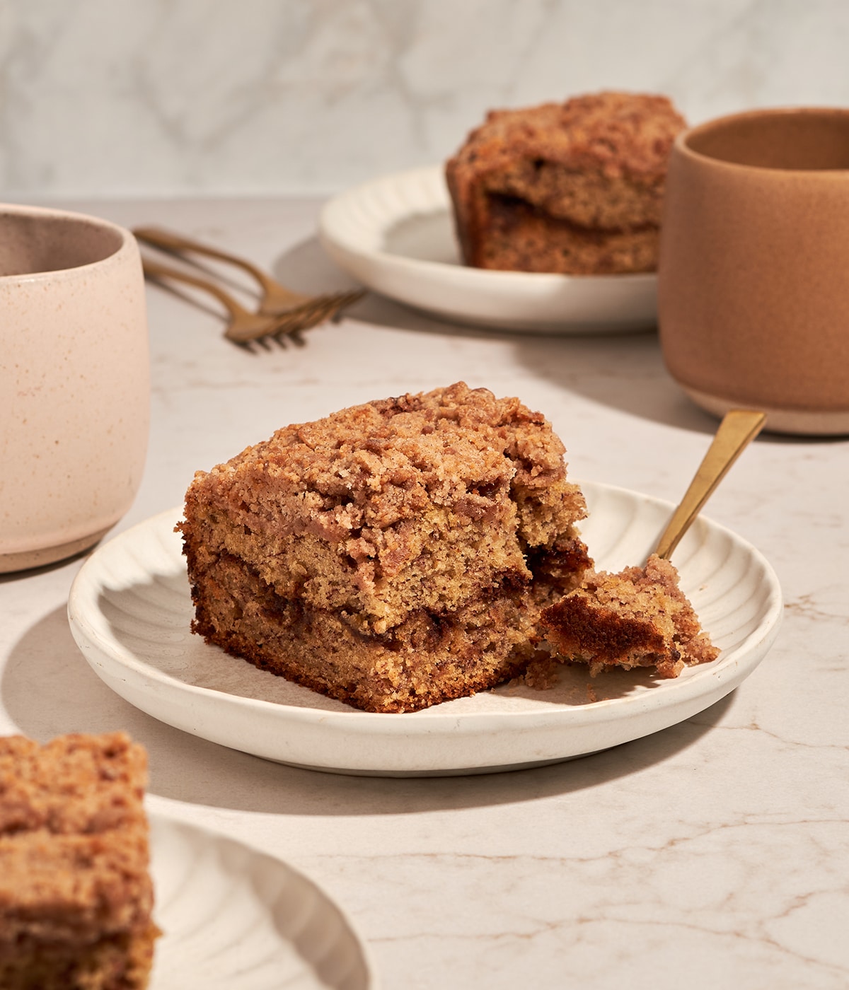 cinnamon streusel banana coffee cake