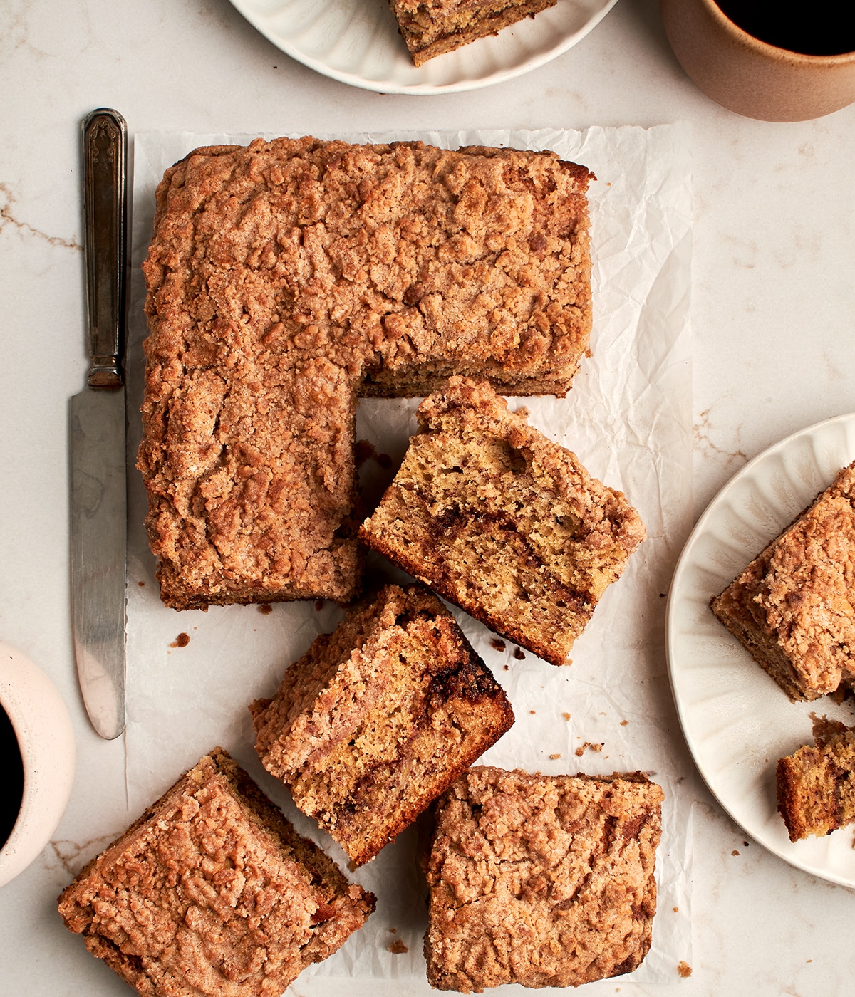 cinnamon streusel banana coffee cake