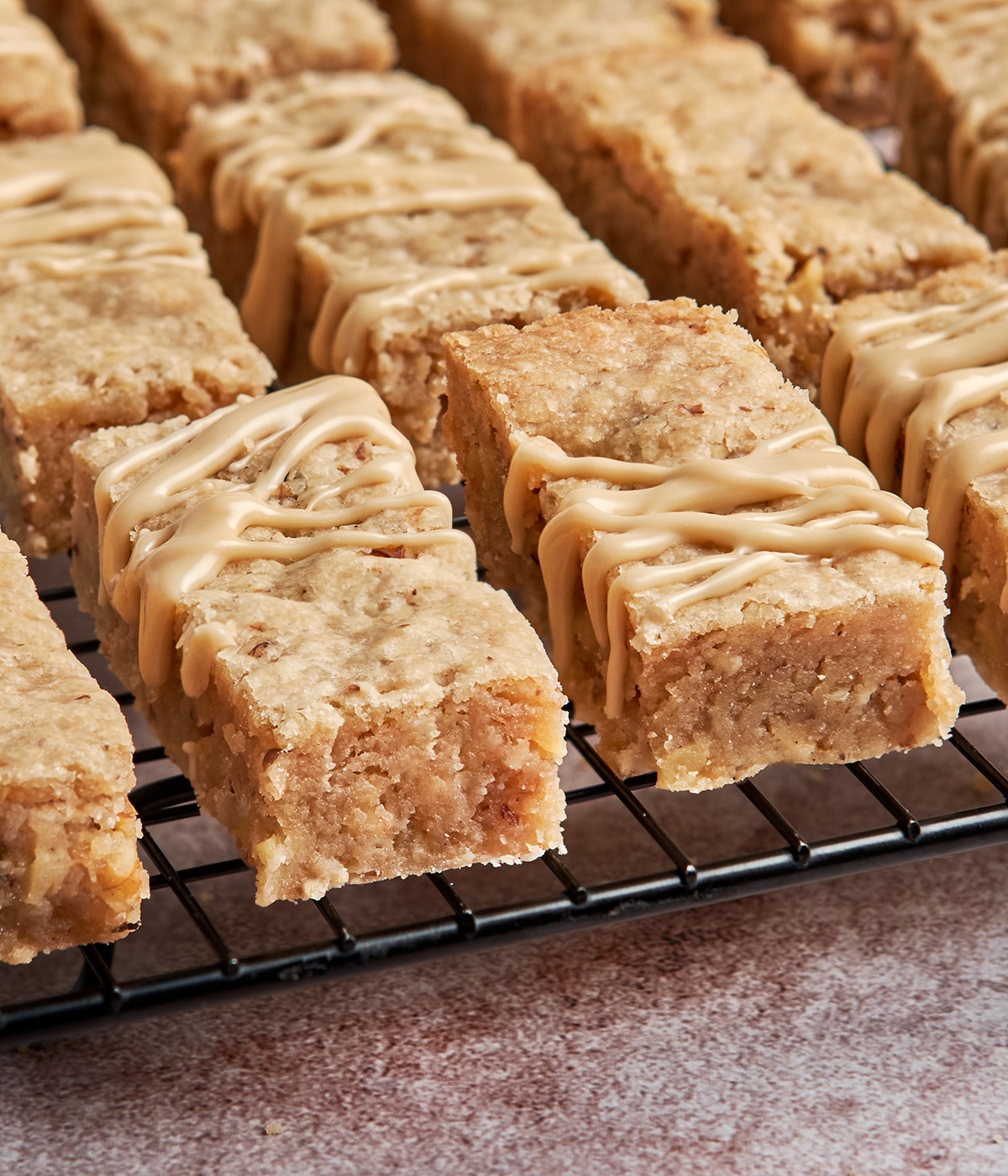 brown sugar walnut shortbread cookies