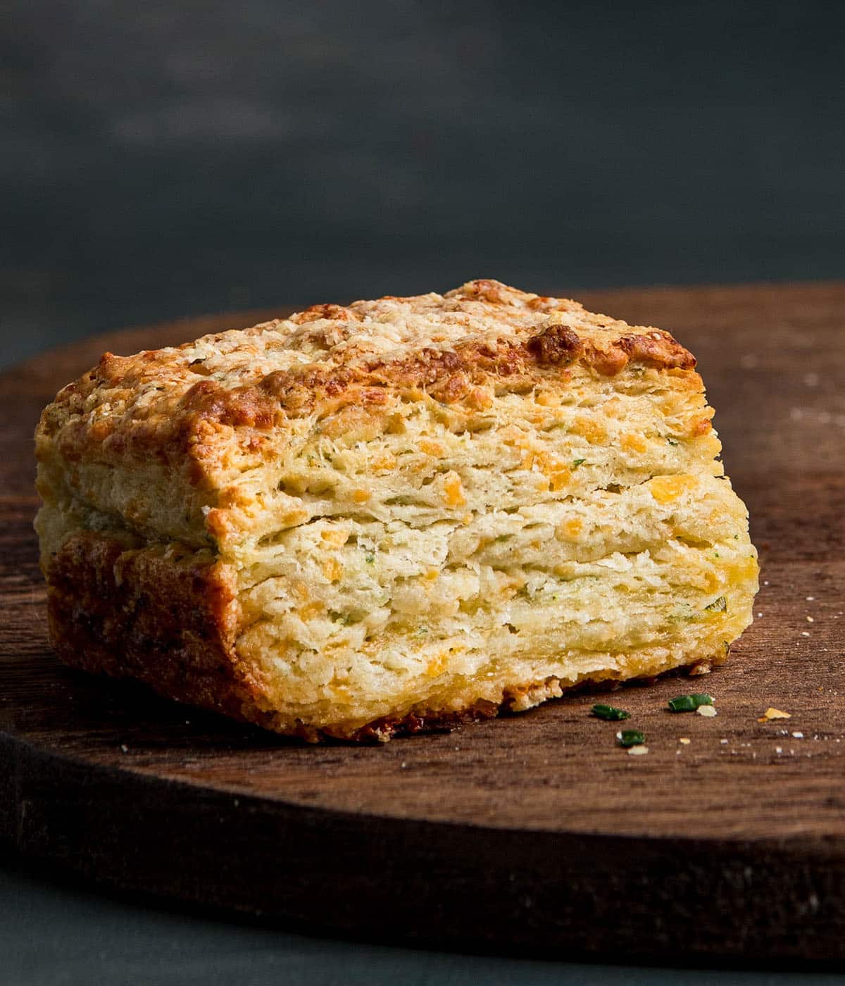 cheesy chive biscuits